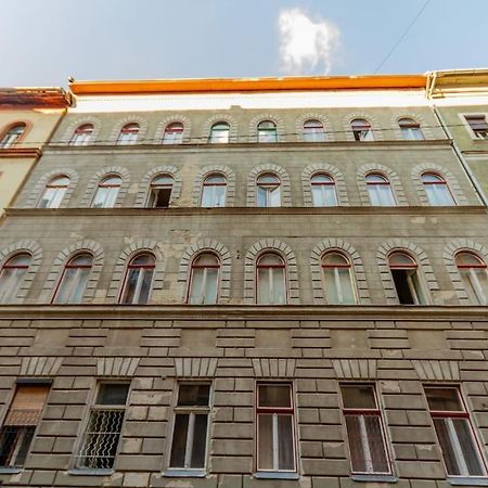 Ferienwohnung Cozy Nest By The Andrassy Avenue Budapest Exterior foto